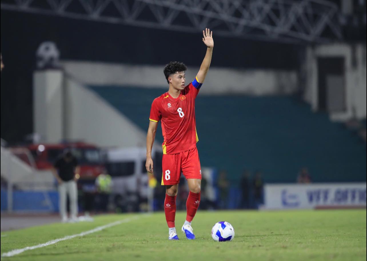 “Mất Nguyễn Văn Trường, tuyến giữa U22 Việt Nam mất một nửa sức mạnh”