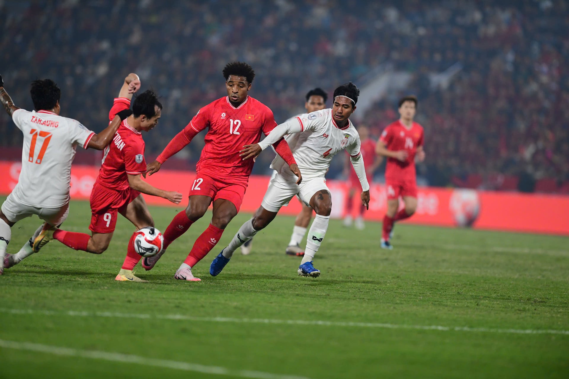 ĐT Việt Nam cần tránh “vết xe đổ” lệ thuộc vào Nguyễn Xuân Son